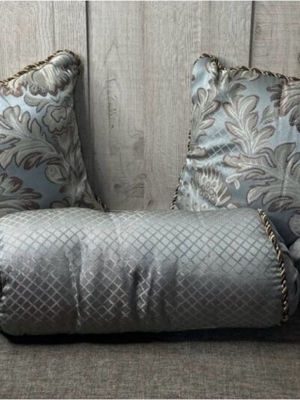 Elegant Light Blue Damask Decorative Pillow Set